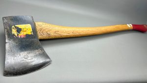 Hulks Bruk 4 1/2 Pound Axe Made In Sweden Australian Hardwood Handle