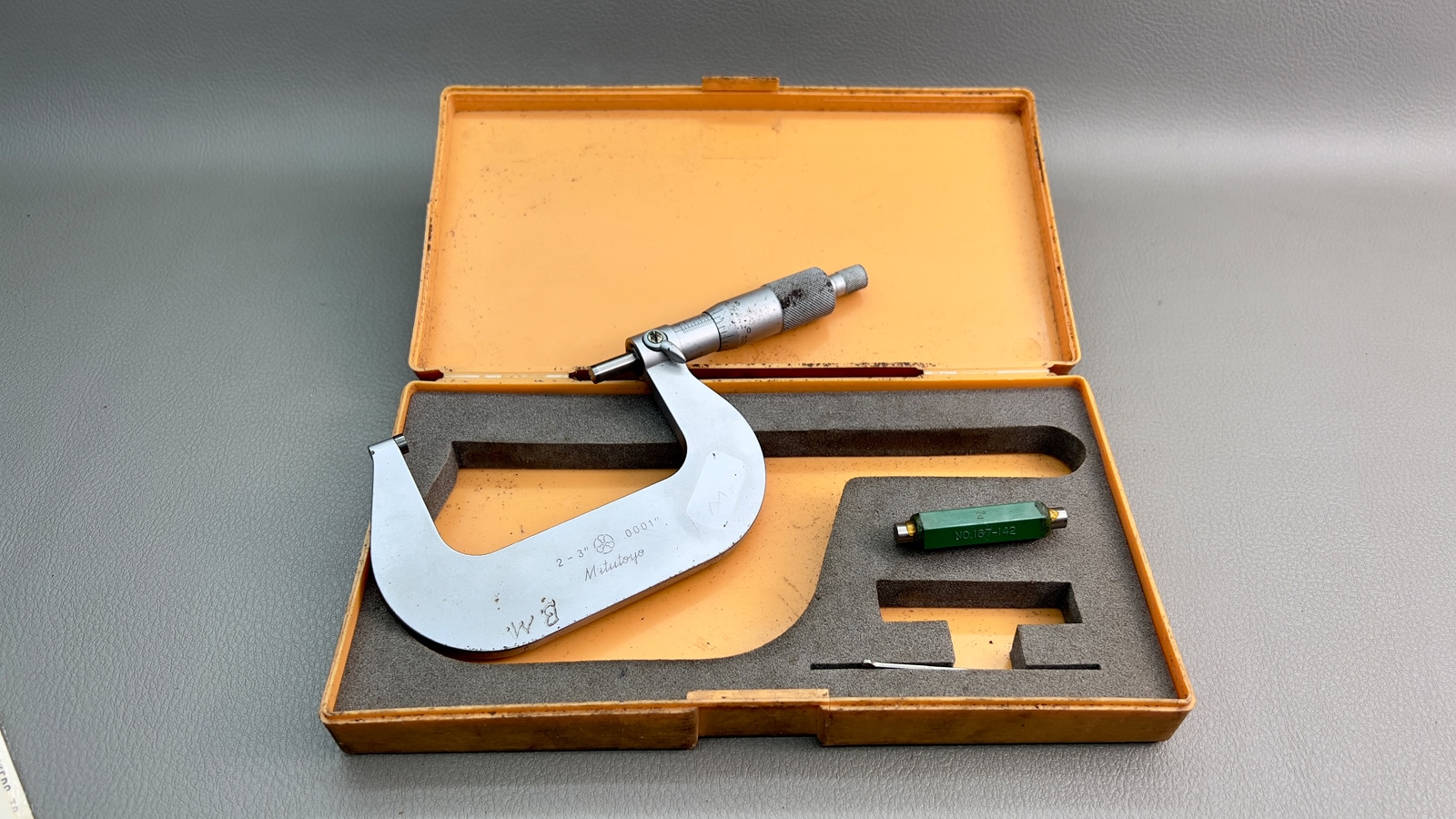 Mitutoyo Japan 2-3" Micrometer .0001" With Standard & Wrench - Image 3